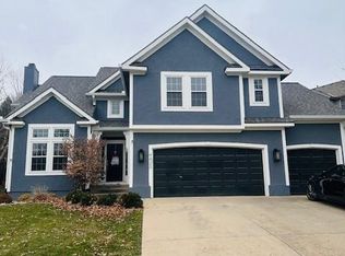 4420 Grove St, Shawnee, KS 66226