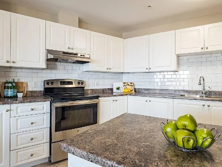 40 Bedros Ln #308 — Photo 7