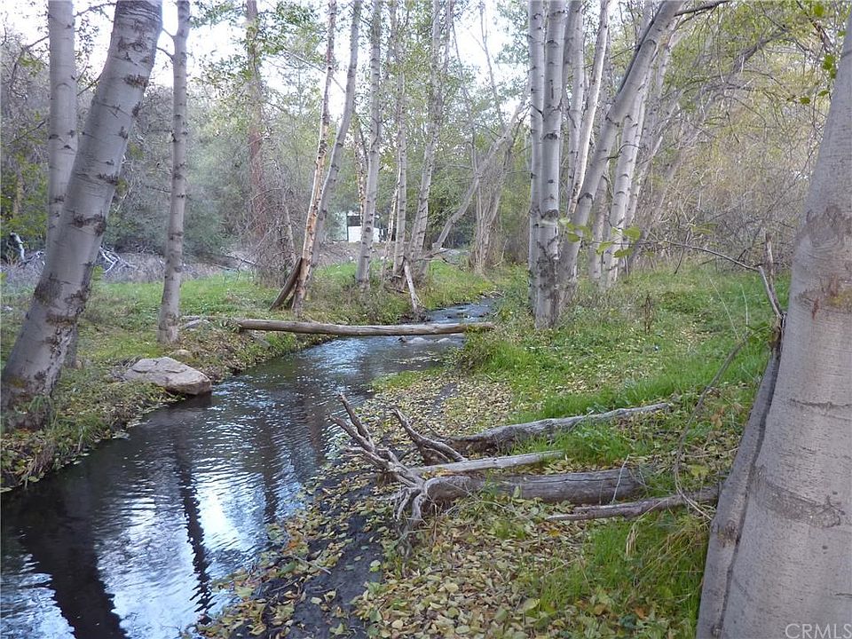 1st image of 19 Seven Oaks Trl
