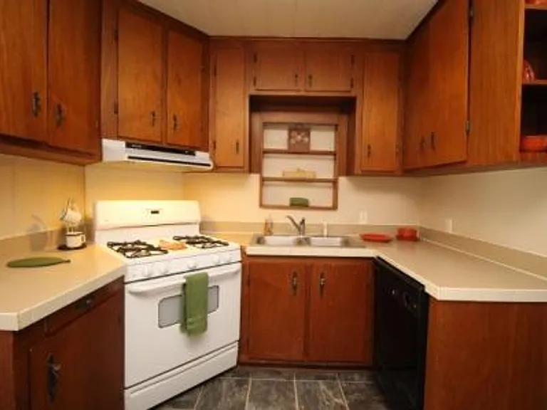 3600 Kell St — Photo 2