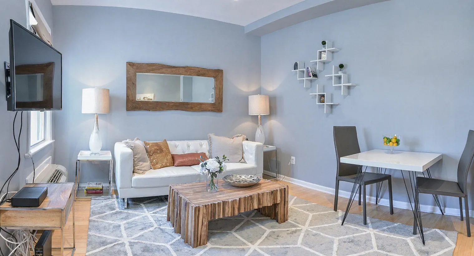 1 bed, 1.0 bath, 5381 sqft, $3,541 — Photo 4
