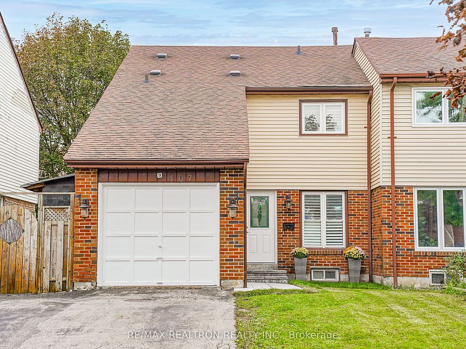 1st image of 107 Purvis Cres