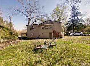 2390 Wrights Lodge Rd, Saint Clair, MO 63077