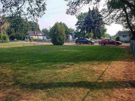 3rd image of 12513 E Valleyway Ave