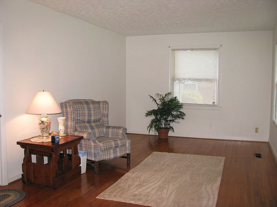 Hardwood Flooring in Living Room