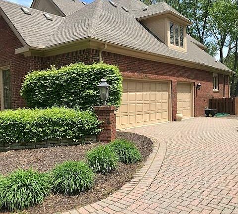 2nd image of 13532 Canterbury Ct