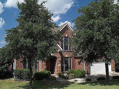1st image of 913 Savanna Ln