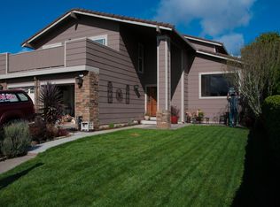 144 Firethorn Dr, Rohnert Park, CA 94928