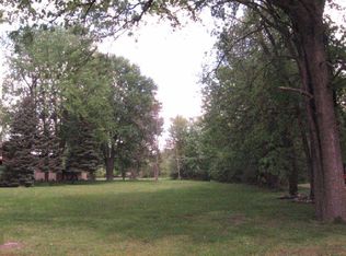 14994 Bainbridge St, Livonia, MI
