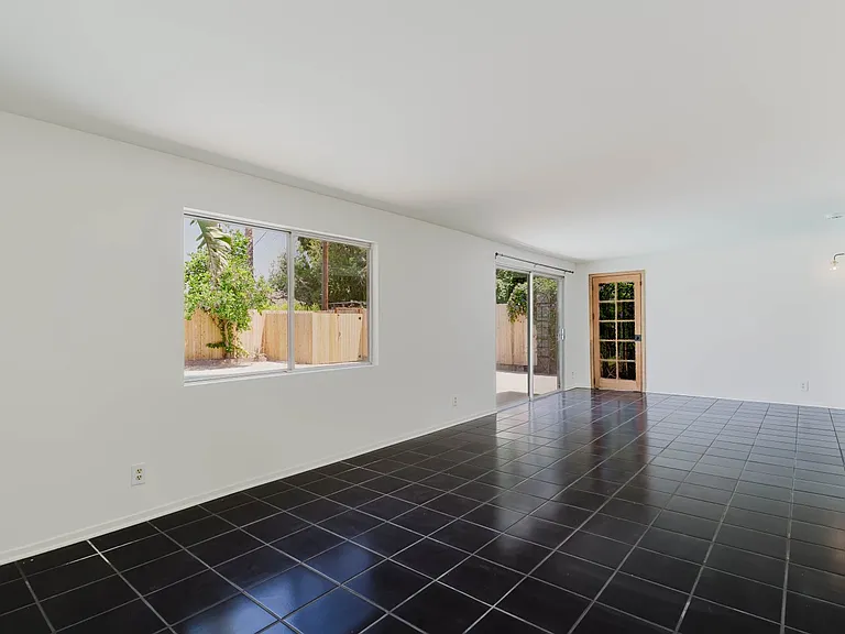 7114 Cantaloupe Ave — Photo 20