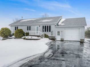 3704 Pattee Rd, East Hawkesbury, ON K6A 0G4