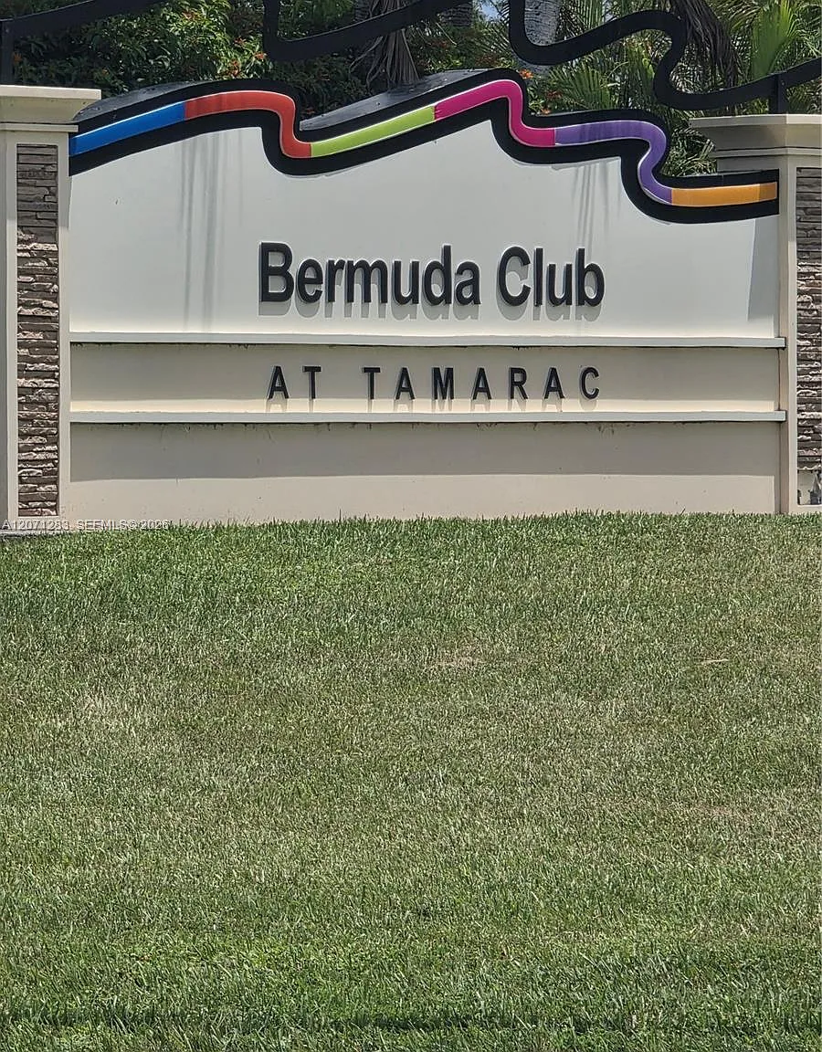 Bermuda Club Nine Condo — Photo 1