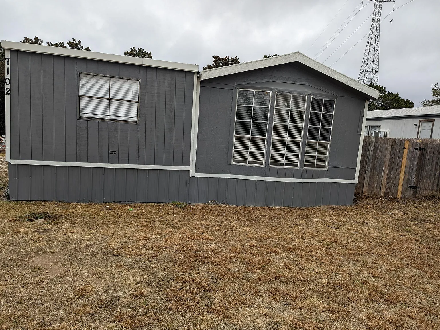 2 bed, 1200 sqft, $1,345 — Photo 1