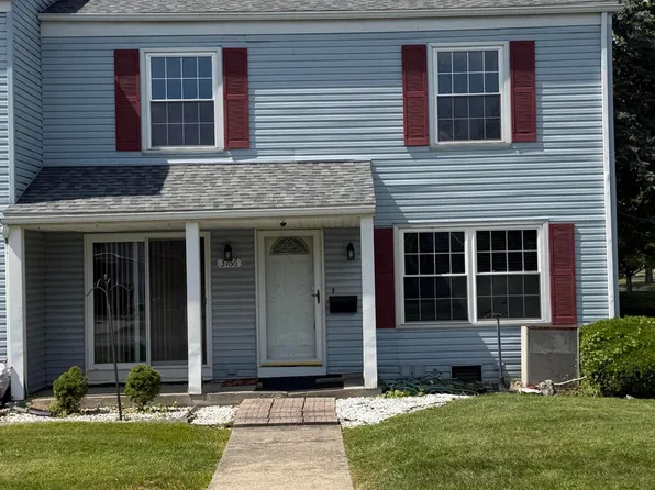 3766 Lakepointe Dr, Northwood, OH 43619