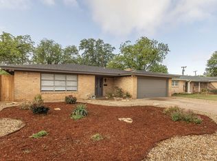 5431 8th Pl, Lubbock, TX 79416