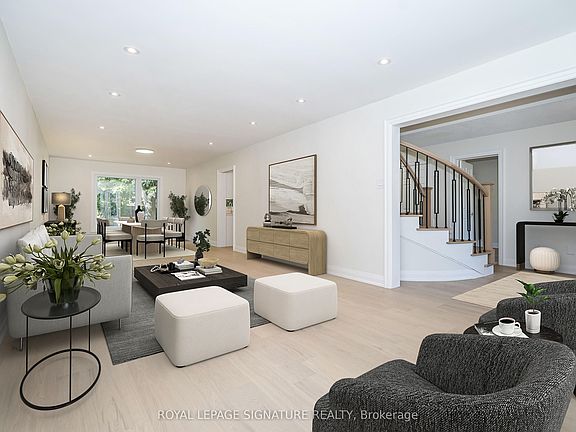 3rd image of 11 Royal Rouge Trl