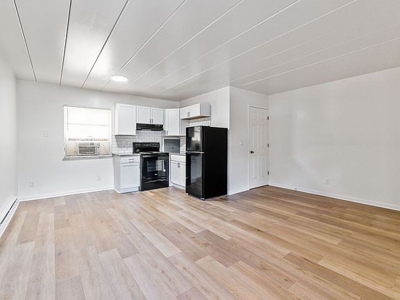 5th image of 7382 E Main St APT 1
