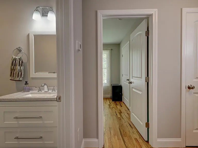328 Meadowside Rd — Photo 19