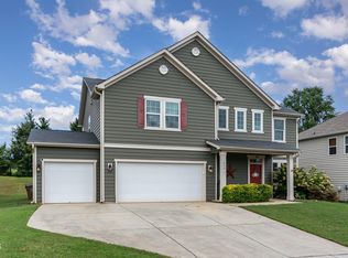 412 Eno Dr, Holly Springs, NC 27540