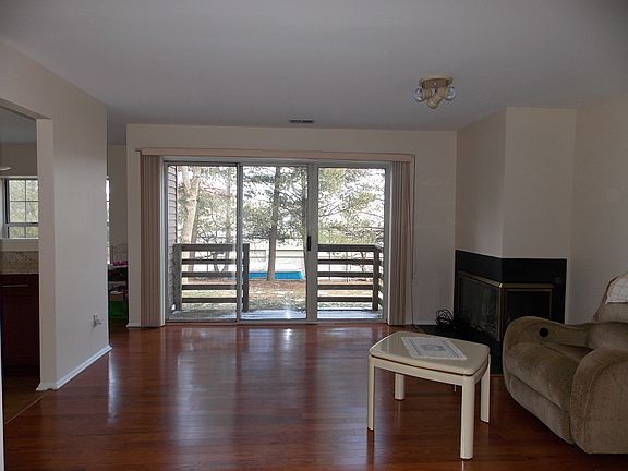 4th image of 277 Michael J Smith Ct