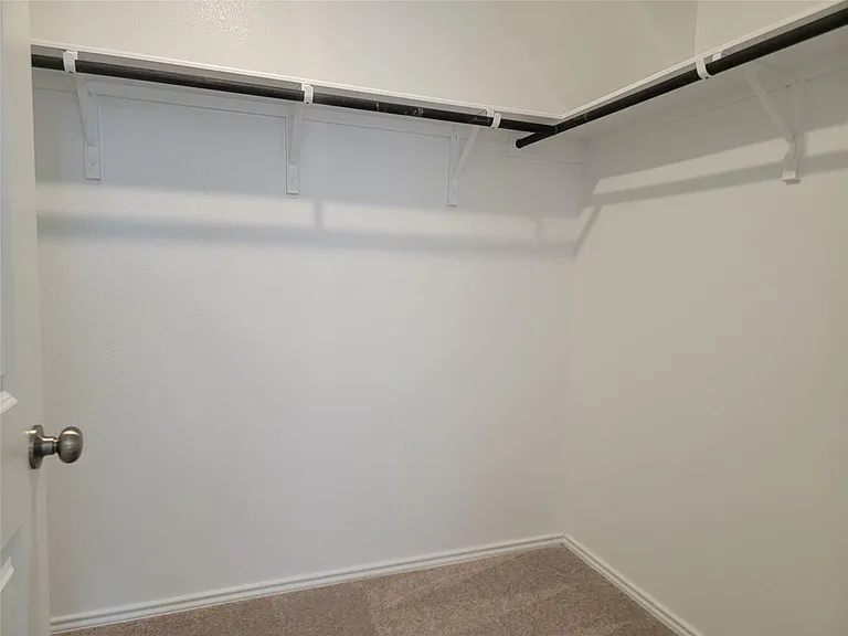 602 Arnage Dr — Photo 20