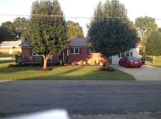 52 Circle Dr, Marion, NC 28752