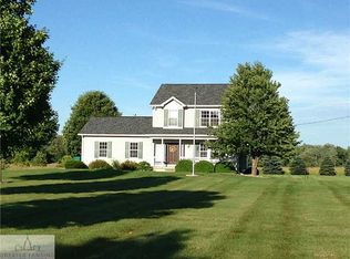 5722 Findlay Rd, Saint Johns, MI 48879