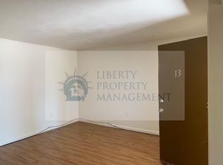 924 S Garfield St #13, Lodi, CA 95240