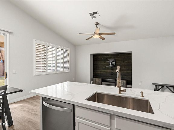 5th image of 6681 W Dublin Ln