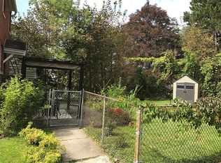 307 Hoosick St, Troy, NY 12180