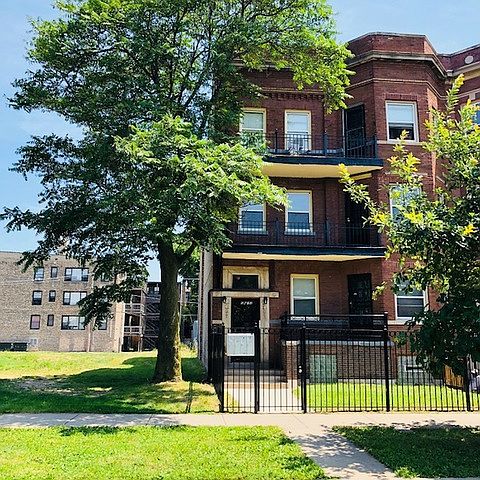 1st image of 5613 S Calumet Ave