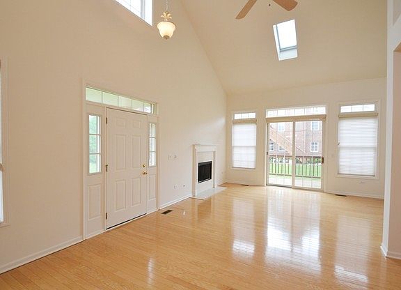 5th image of 13329 S Ash Ct