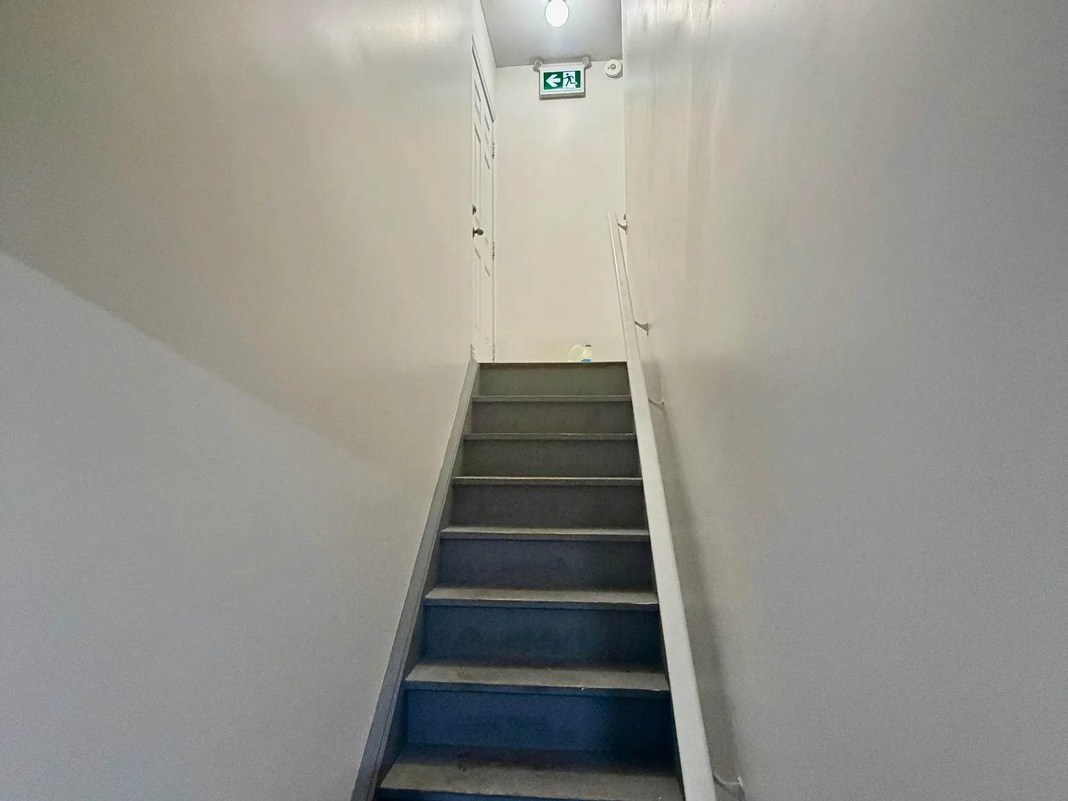 2 bed, $1,600 — Photo 3