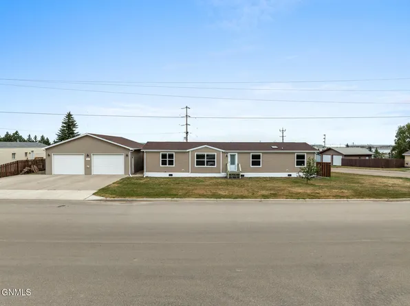 337 S Main St, Tioga, ND 58852
