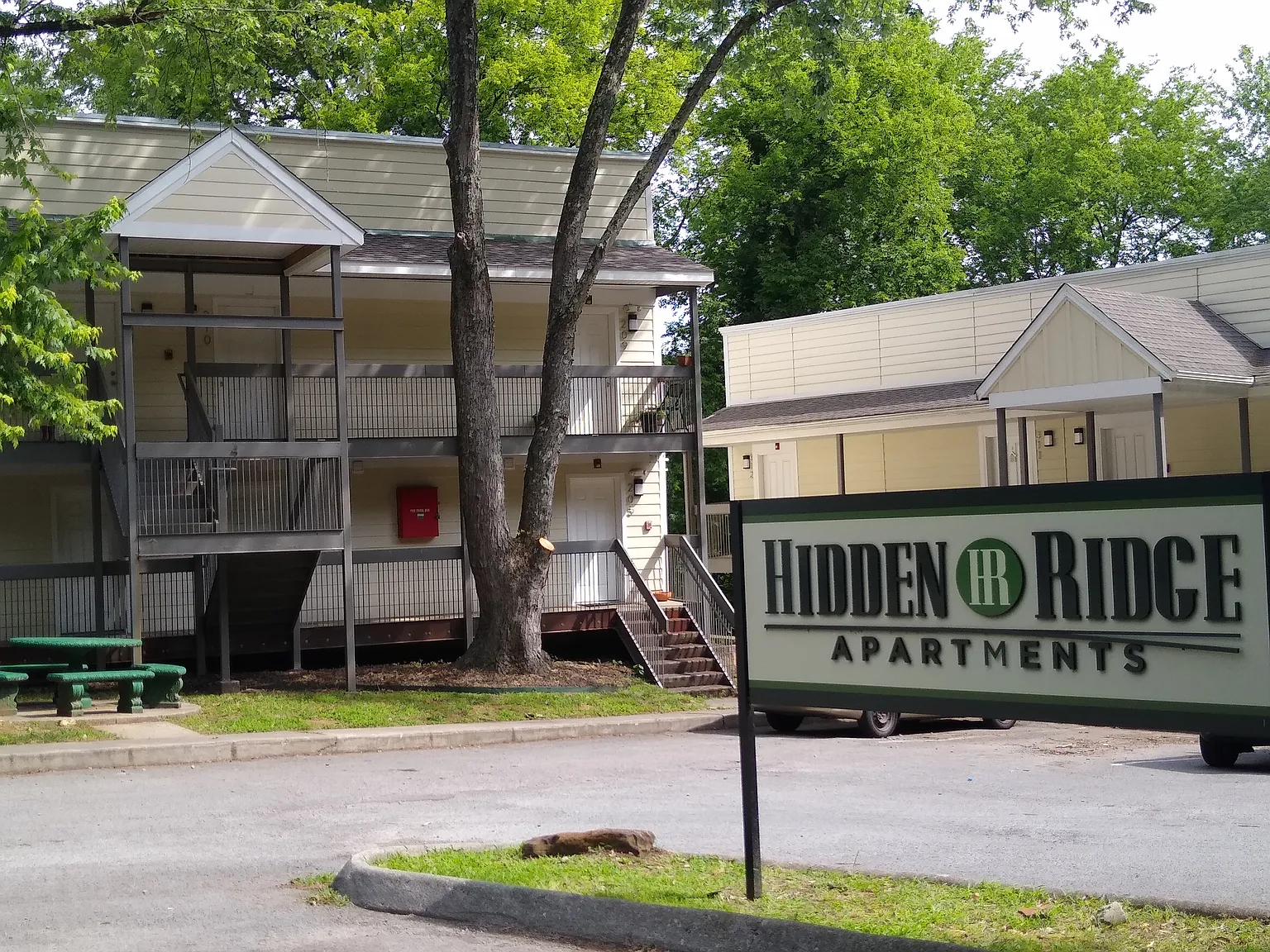 Hidden Ridge Apartments — Photo 2