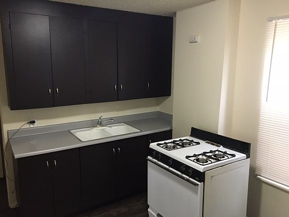 2nd image of 560 S 600 E APT 8