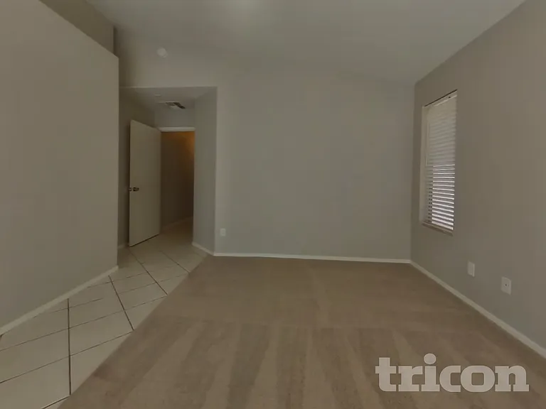 2031 S Alicia — Photo 5