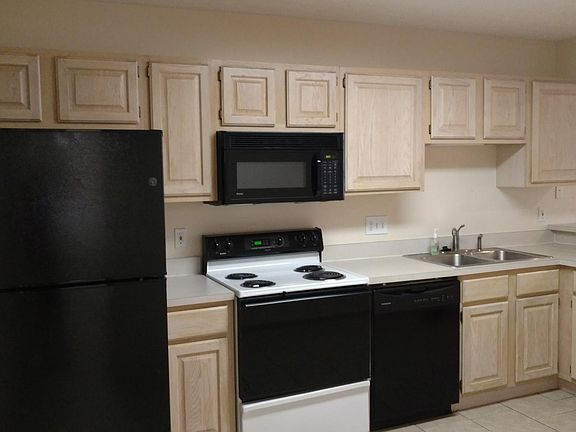 4th image of 346 Bear Woods Dr