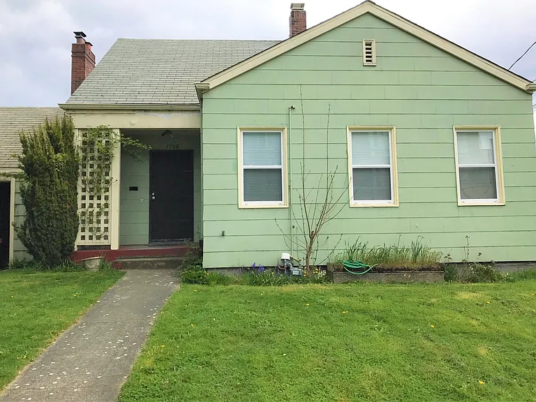 1758 14th Ave S — Photo 16