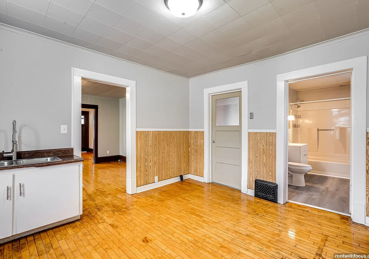 745 Racine St. — Photo 2