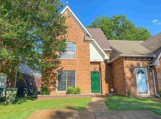 1623 Old Mill Stream Dr, Cordova, TN 38016