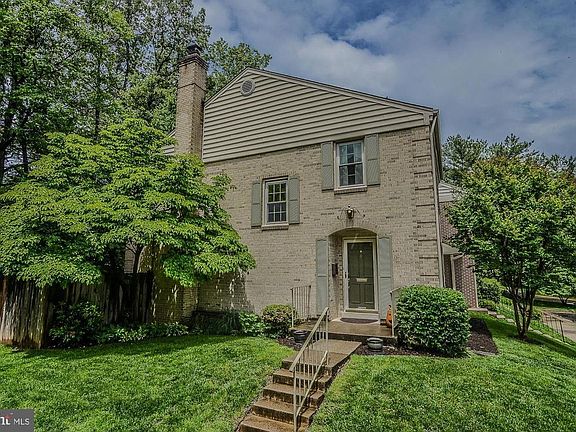 2nd image of 5408 Charleston Woods Dr
