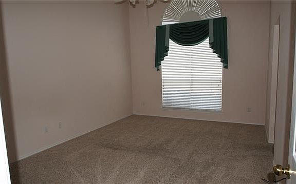 5th image of 1218 Fairhaven Dr
