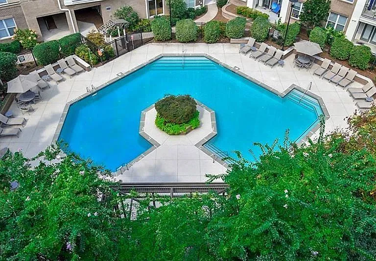 Element pool