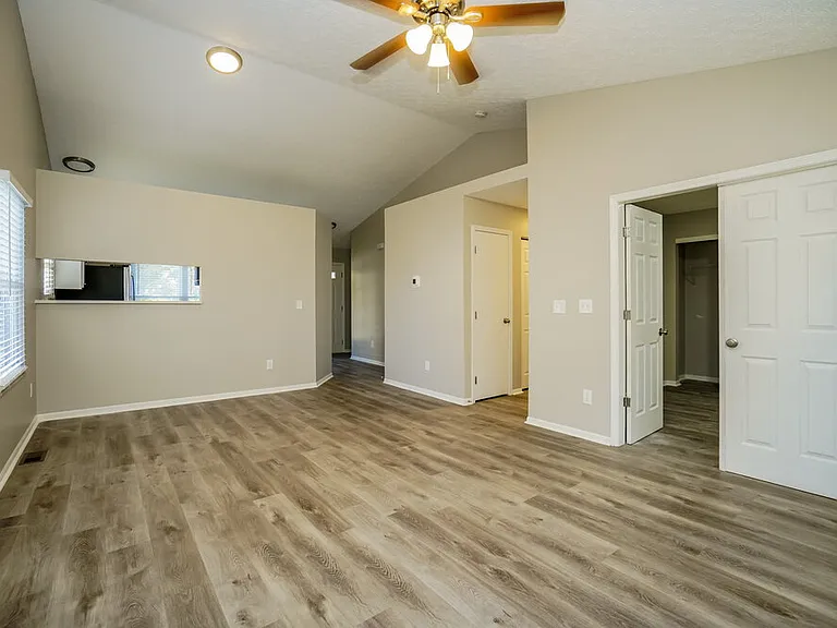 1551 Covina Dr — Photo 5