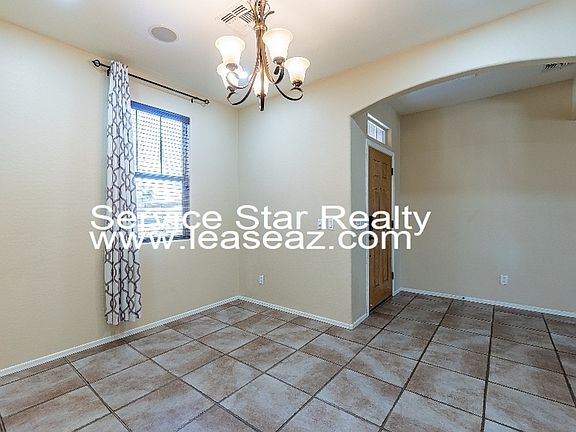 5th image of 17389 W Jefferson St