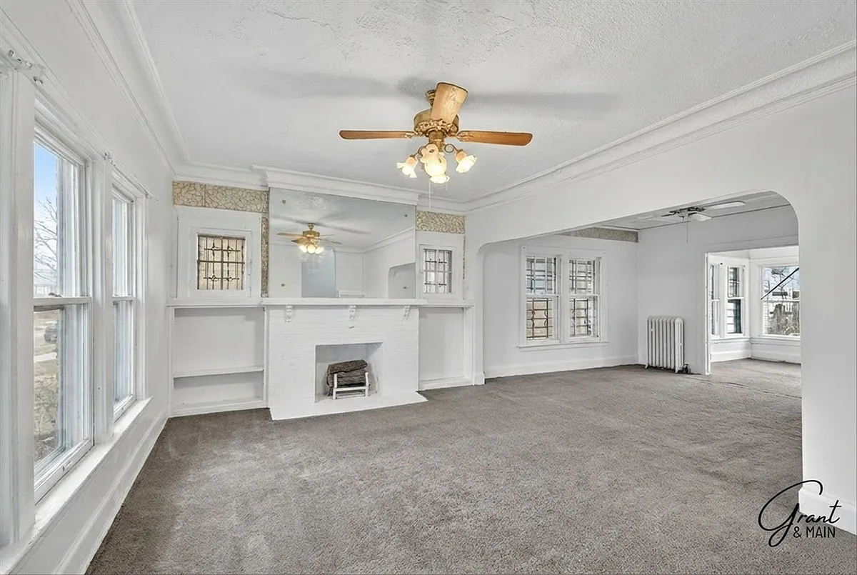 Building Photo - 2685 Clairmount St