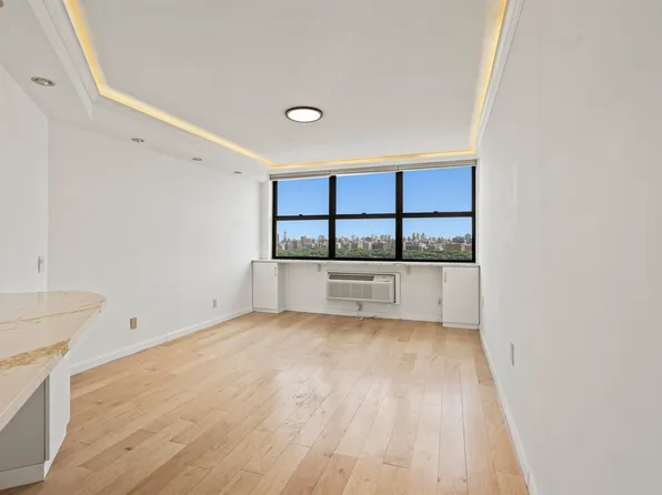 7004 Blvd East image 22 of 42