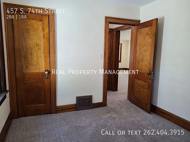 457 S 74th St — Photo 10