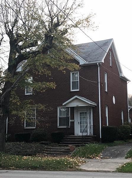 1st image of 207 Beachley St